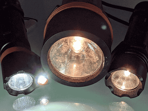 LED contre: incandescent, halogène et xénon - le grand guide de l'ampoule -  STKR Concepts