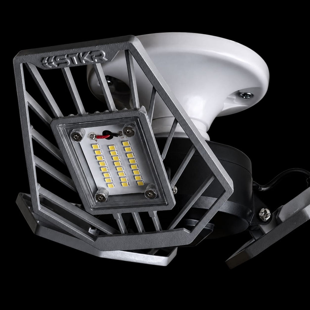 Close view of a TRiLIGHT 2.0 LED panel and center housing
